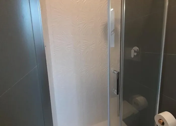 Couette-café Floridia 4*